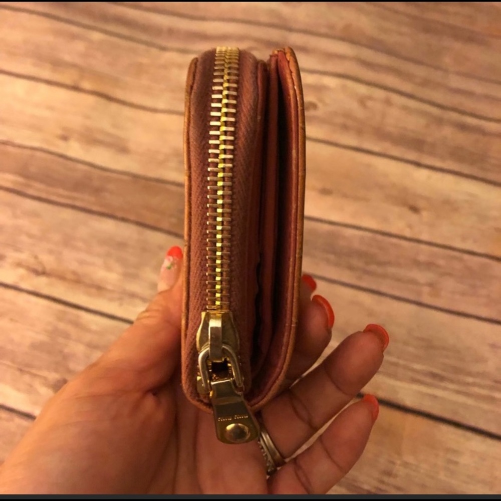 Authentic Miu Miu Wallet - image 4